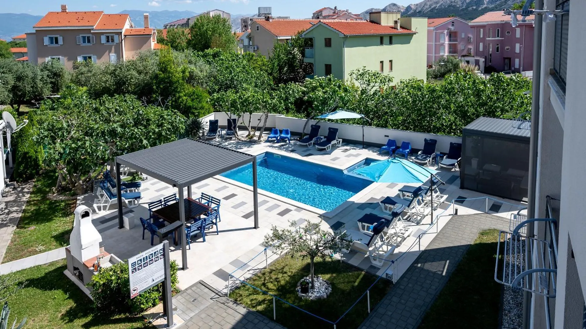 Adorami Apartments Baška