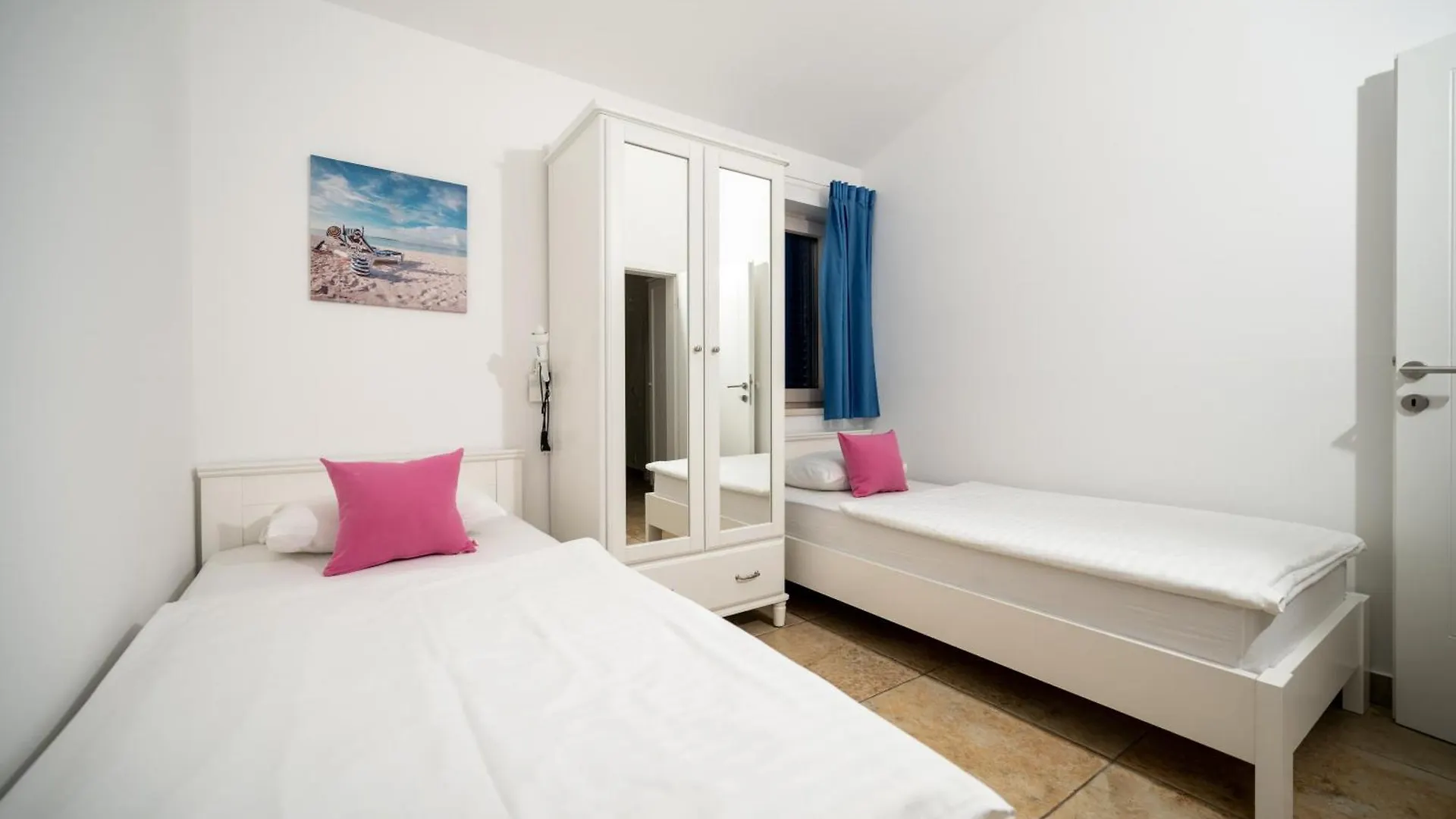 Adorami Apartments Baška
